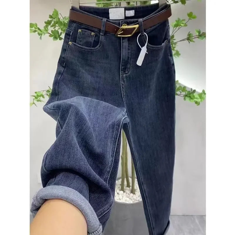 Marii Simple Versatile Jeans